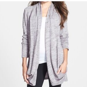 UGG Women's Heathered Gray Light lavender Shawl Cardigan Small EUC